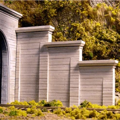 Chooch #8421 - Concrete Stepped Tunnel Abutment (2) - HO Scale