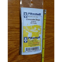 Pikestuff 541-1010 - Concrete Steps (2 Each) - HO Scale Kit
