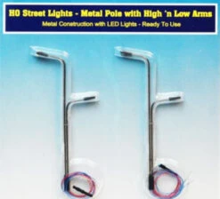 Rock Island Hobby 012103 - HO Scale Street Lights 2 Vertical Poles W High And Low Arms - HO Scale