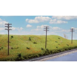 Walthers SceneMaster 949-4185 - Telegraph Poles & Cross Arms - HO Scale Kit
