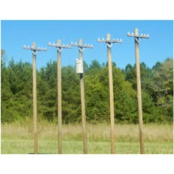 Showcase Miniatures 23012 - 40ft Power Pole Set - HO Scale Kit