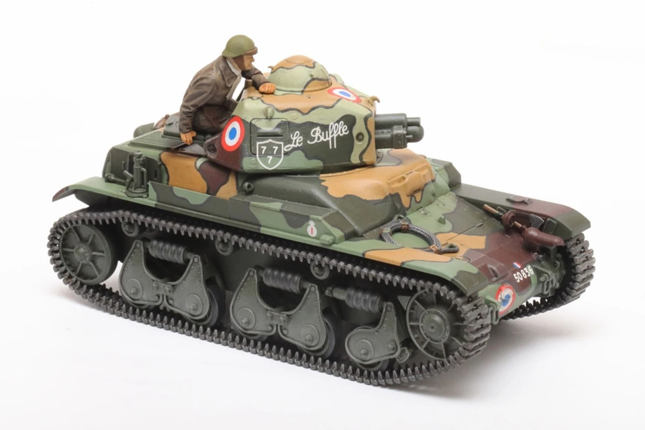 Tamiya 35373 - French Light Tank R35 France - 1:35 Scale Kit 3 Tamiya 35373 - French Light Tank R35 France - 1:35 Scale Kit