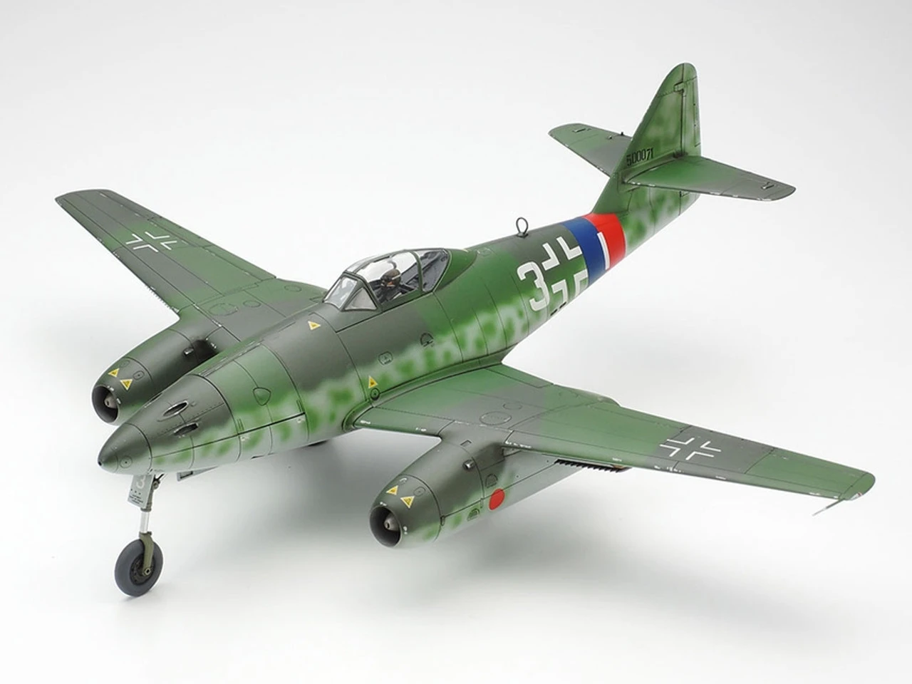 Tamiya 61087 - Messerschmitt Me262 A-1a Germany - 1:48 Scale Kit 3 Tamiya 61087 - Messerschmitt Me262 A-1a Germany - 1:48 Scale Kit