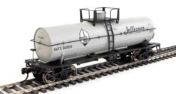 Walthers Mainline 910-48010 - 36' Chemical Tank Car Jefferson Chemical (GATX) 32222 - HO Scale