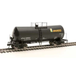 Walthers Proto 920-100158 - 40' UTLX 16,000-Gallon Funnel-Flow Tank Car - Ready To Run -- Amaizo Union Tank Car Co (UTLX) 66821 - HO Scale
